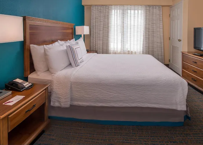 Residence Inn By Marriott Chesapeake Greenbrier