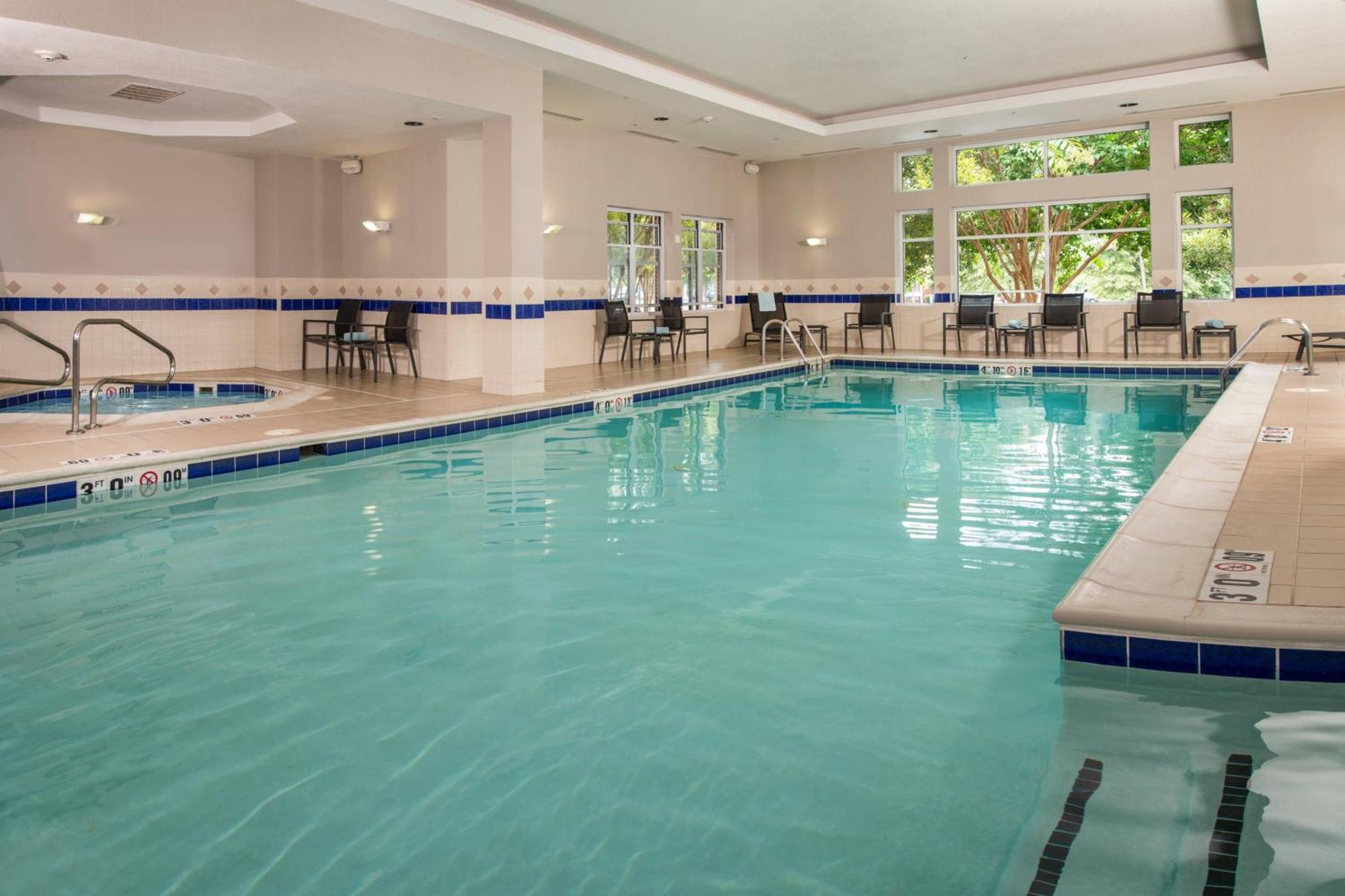 By Marriott Greenbrier Hotel